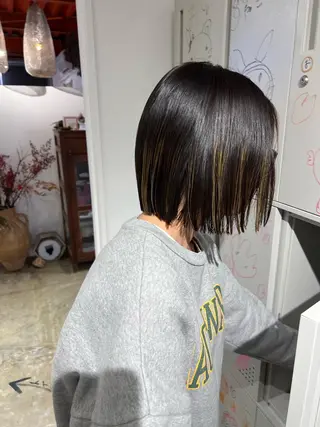 安谷 彩香のヘアスタイル