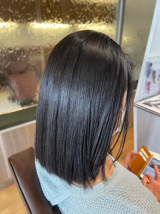 ミディアム 梶谷 和希のヘアスタイル