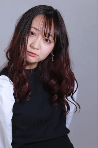ロング カラー 佐野 寛のヘアスタイル