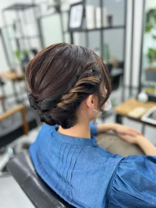 ヘアアレンジ THE PARK キシオカのヘアスタイル
