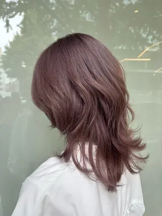 セミロング カラー 🍓ブリーチカラー 🎀nene🍓のヘアスタイル