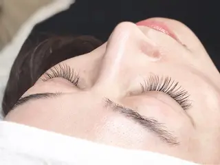 セミロング カラー パーマ ヘアアレンジ メンズ キッズ ネイル マツエク・マツパ brille ~eyelash~のヘアスタイル