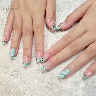 ネイル nijiiro🌈 サトウのネイルデザイン