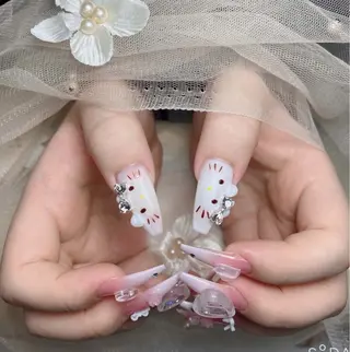 ネイル Lenie Nail Salonのネイルデザイン