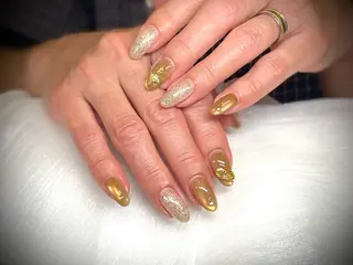 ネイル LingK/nail 高士 翔子のネイルデザイン