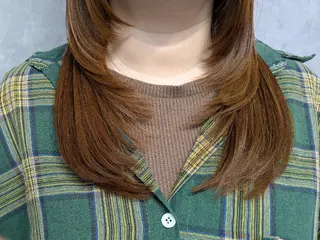 ロング 佐藤 璃咲のヘアスタイル