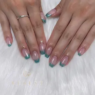 ネイル nailist SENAのネイルデザイン