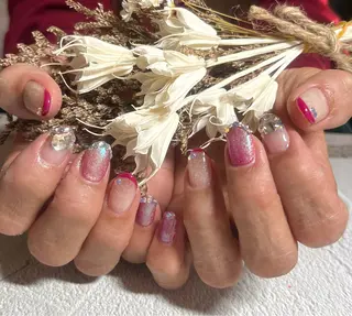 ショート 2DY NAIL SALONのネイルデザイン