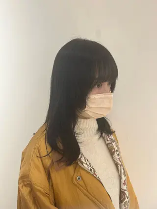 セミロング 透明感カラー 🎀せいかのヘアスタイル