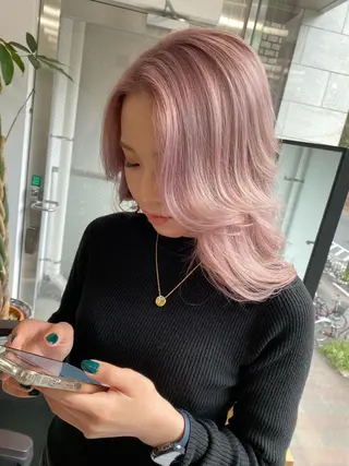 ミディアム カラー ブリーチ 透明感HIDEのヘアスタイル