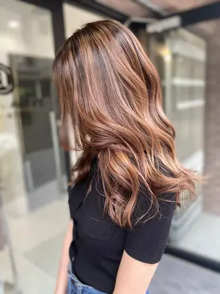 ロング カラー レイヤーカット 赤み消し　店長/大和のヘアスタイル
