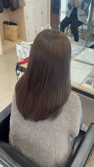 セミロング カラー 🪽髪質改善縮毛矯正 🤍MIU🤍のヘアスタイル