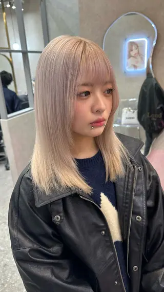ミディアム カラー レイヤーダブルカラー KYONのヘアスタイル