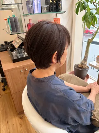 カラー レナークウィズ　北川 愛璃のヘアスタイル