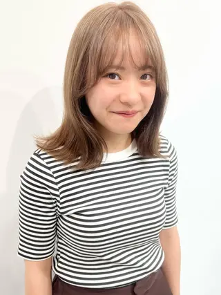ミディアム カラー HARU//原宿🤍 リピート率NO.1のヘアスタイル