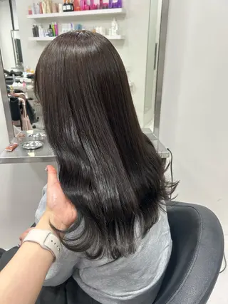 セミロング カラー ヘアアレンジ MOMO艶髪 🩵モテカラーのヘアスタイル