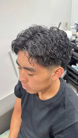 パーマ メンズ mid-c アシスタントひさとのヘアスタイル
