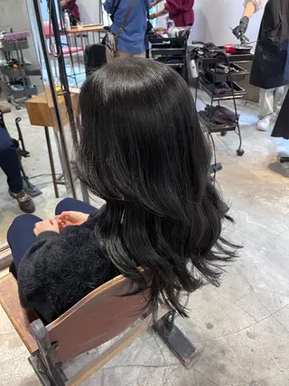 セミロング カラー ヘアアレンジ 🫧艶髪矯正 髪質改善🫧 大介のヘアスタイル