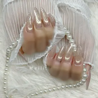 ネイル Meili スタッフのマツエク・マツパデザイン