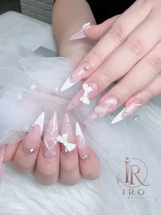 ネイル IRO Nail Studioのネイルデザイン