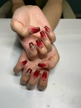 ネイル IROHA Nail 矢掛萌子のネイルデザイン