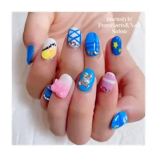ミディアム ネイル 🐾enen style 🐾のネイルデザイン