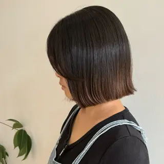 ショート karin /艶感カラー/カットのヘアスタイル