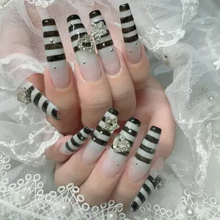 ネイル Best Nail NANA🤍のネイルデザイン
