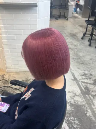 ショート カラー レイヤー sala 推しカラー職人🎀のヘアスタイル