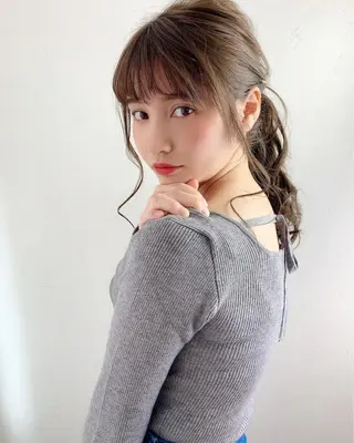 ミディアム カラー ヘアアレンジ Luxbe hakataのヘアスタイル