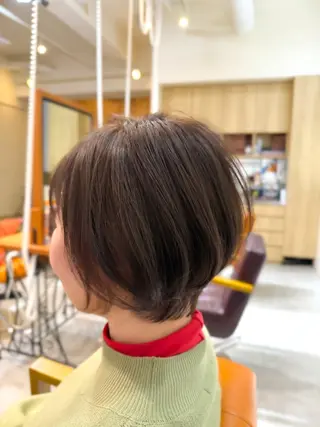 ショート カラー 桃井 達哉のヘアスタイル