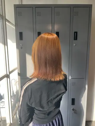 ミディアム ワタナベ モカ🦢ダブルカラーのヘアスタイル