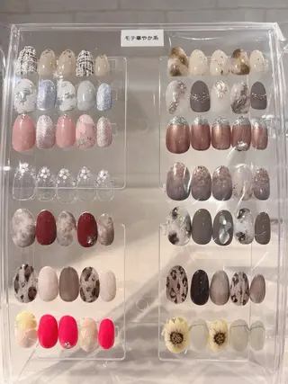 ネイル H. MAKIのネイルデザイン