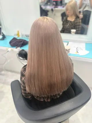 カラー akari🎀🤍 ガーリーstyleのヘアスタイル