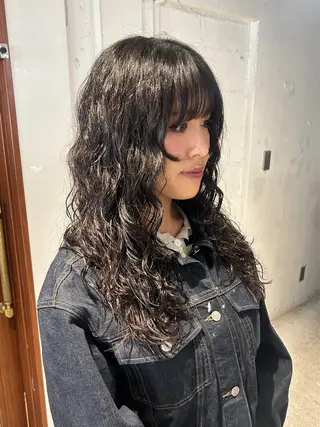 ロング パーマ カットモデル募集中 🪐✩ 大久保 那奈のヘアスタイル