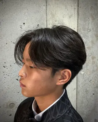 ショート パーマ メンズ 永井 皓大のヘアスタイル