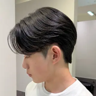 メンズ センターパート特化/ メンズカット/ヒロキのヘアスタイル