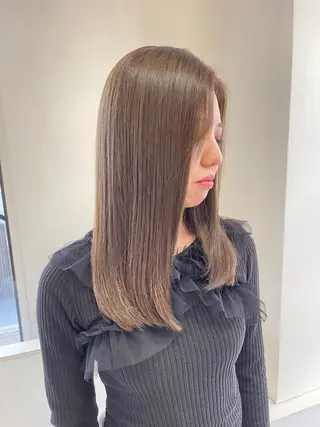 ロング カラー LABO. 門屋和香那のヘアスタイル