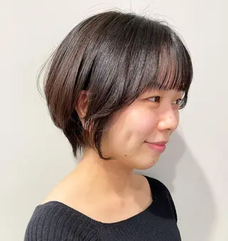 ショート トップディレクター アヤカのヘアスタイル