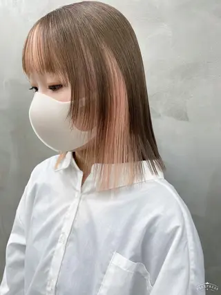 ミディアム 💜ショート💜 ウルフ、ボブ二色亜美のヘアスタイル