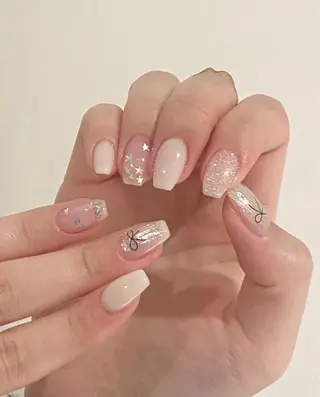 ネイル H&B アオリのネイルデザイン