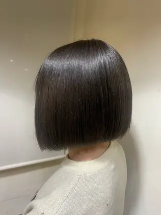 ショート 𝓜𝓮𝓛𝓲𝓟 冨樫果楠のヘアスタイル