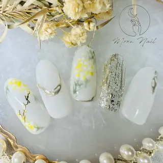 ネイル Moon Nail /栄 大須のネイルデザイン