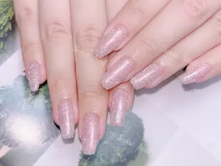 ネイル Momo 桃🍑のネイルデザイン