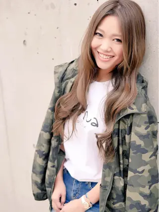 ロング カラー 川端 かんな🐹のヘアスタイル