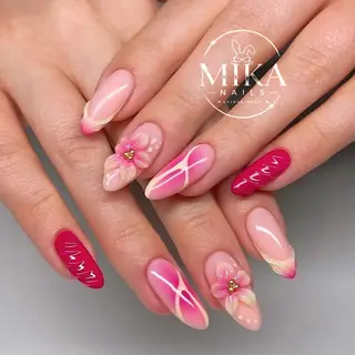 ネイル Mika Nails 心斎橋のネイルデザイン