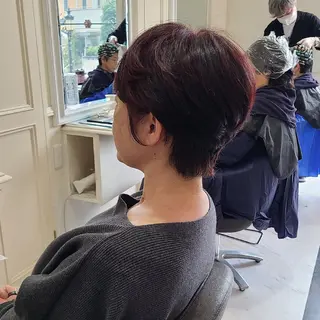 ショート 中村 宏実のヘアスタイル