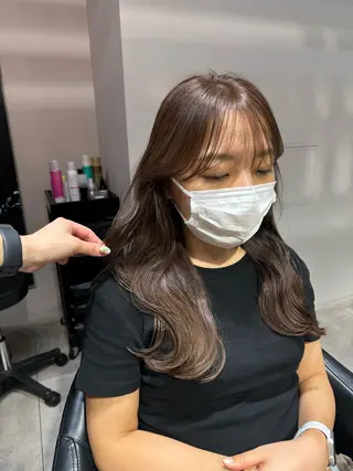 セミロング カラー 似合う髪型見つけます AYAKAのヘアスタイル