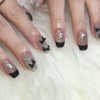 ネイル MANA みみのマツエク・マツパデザイン