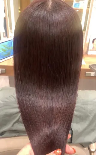 ロング 近 紗理奈のヘアスタイル